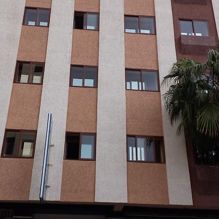 Hotel Aswan Oujda Eksteriør billede