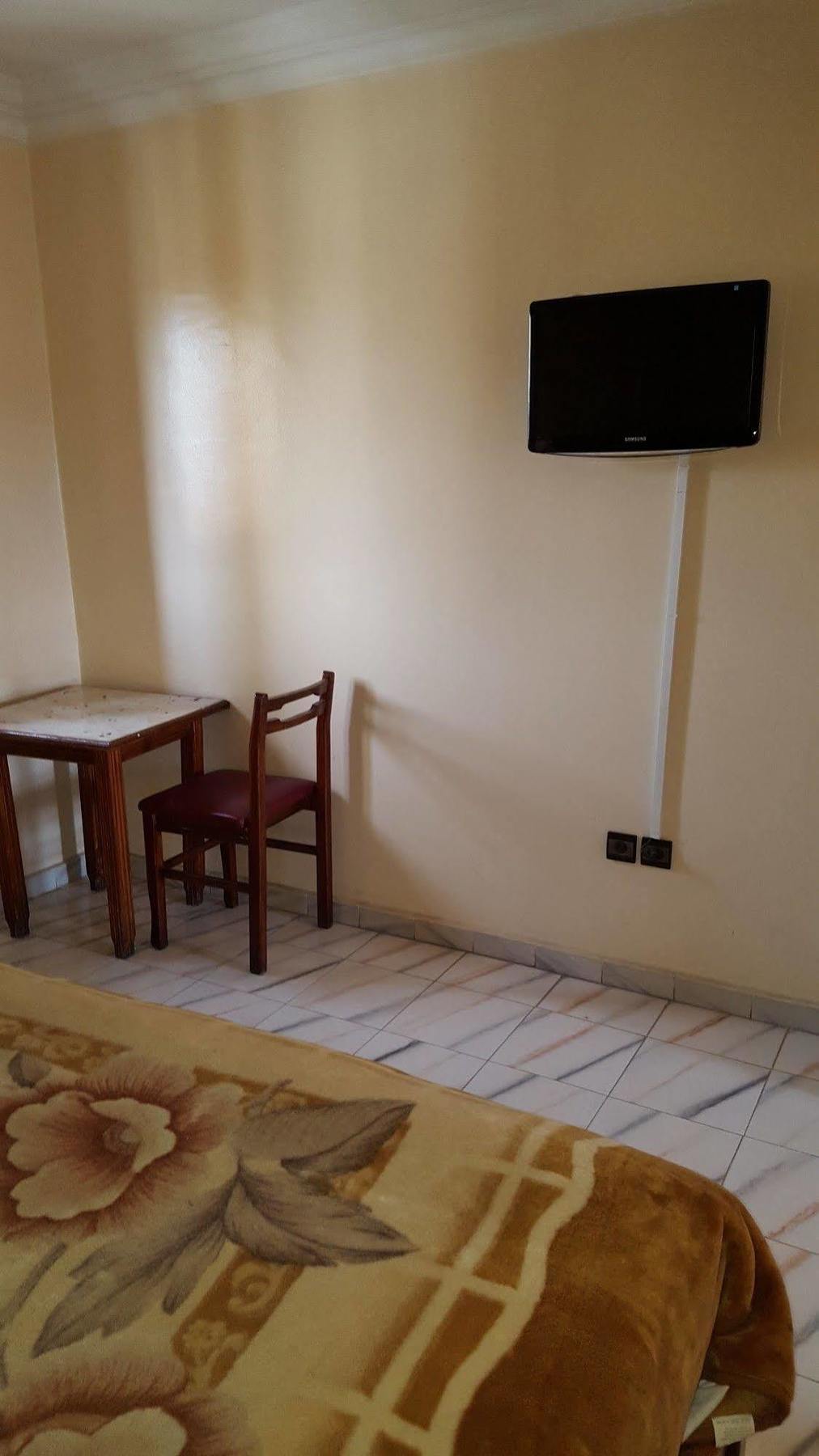 Hotel Aswan Oujda Eksteriør billede